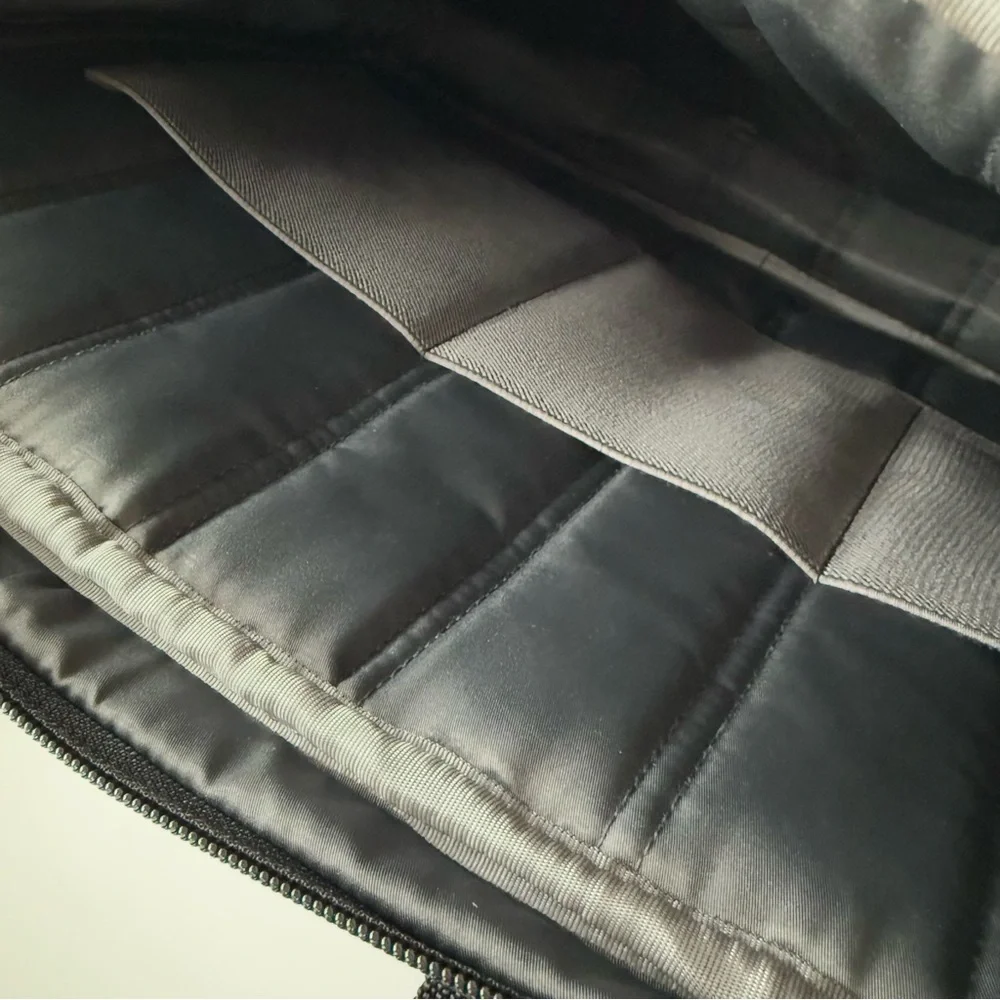 Tumi Slim Portfolio Expandable Laptop Briefcase in Black